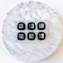 Load image into Gallery viewer, Whiskey Stones