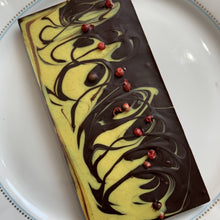 Load image into Gallery viewer, Dark Chocolate Turmeric Bar